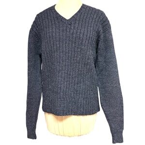 sweater vintage hand knitted S/M gray V-neck wool ribbed warm machine wash cool